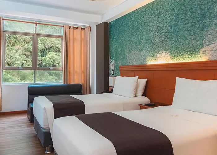 Ferre Hotel